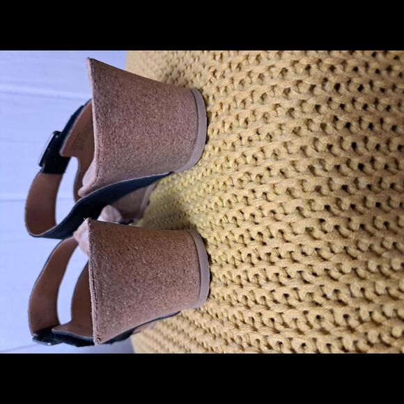 AERTREX WOMENS KIMMY WEDGE SANDLE - Picture 3 of 4